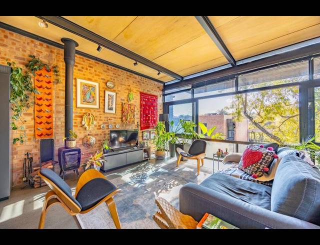 2 BEDROOM APARTMENT FOR SALE IN HAZELWOOD